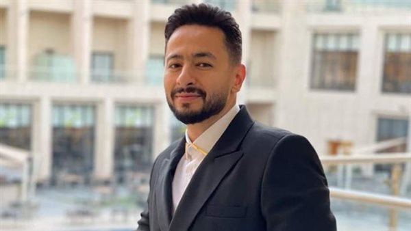 الفنان حمادة هلال