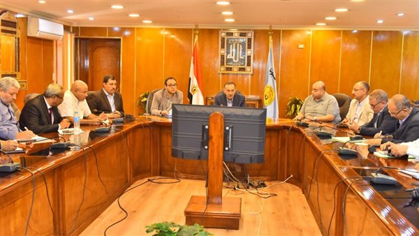 محافظ أسيوط 