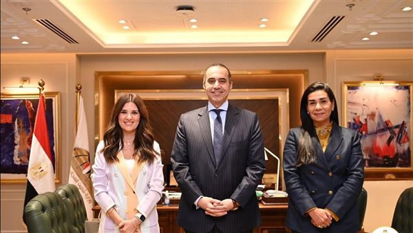 وزير الشئون النيابية