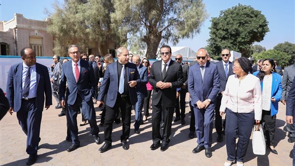   محافظ القاهرة