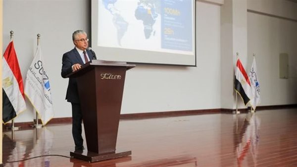 رئيس اقتصادية قناة