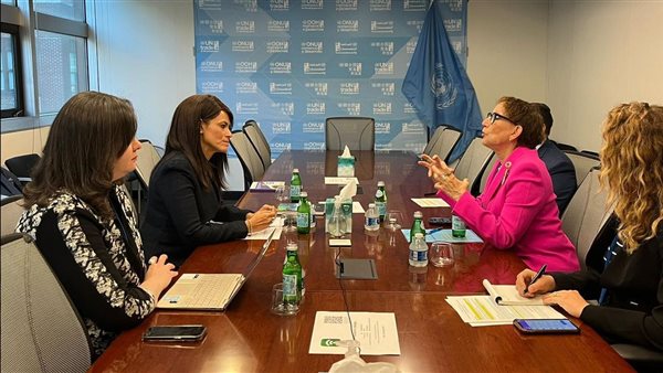 وزيرة التخطيط