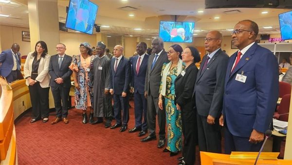 وزيرة البيئة