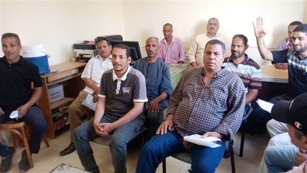 تنظيم ندوات تثقيفية