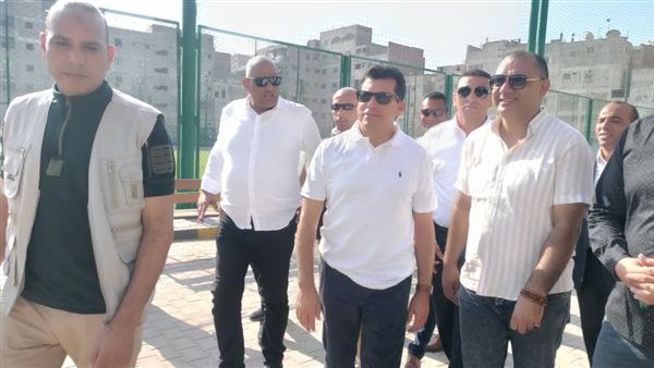 وزير الشباب والرياضة