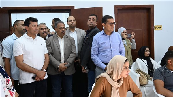 وزير الشباب والرياضة