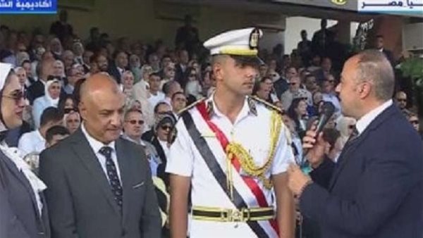 الأول على كلية الشرطة