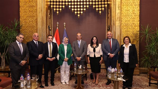 وزير الاتصالات