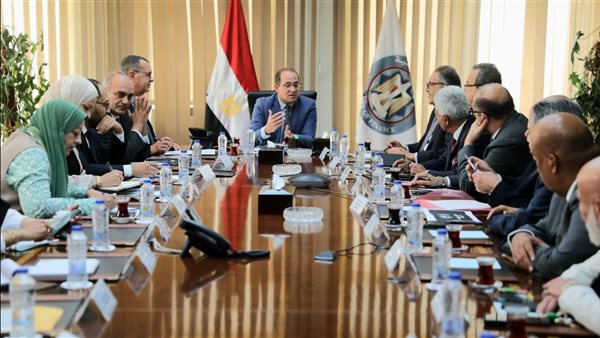 أحمد كوجك وزير المالية