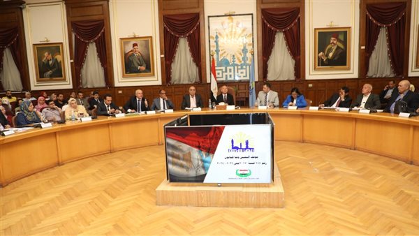 اجتماع محافظ القاهرة