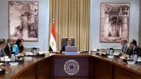 اجتماع رئيس الحكومة