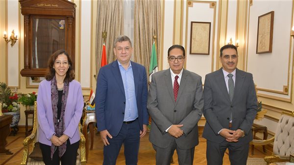 رئيس جامعة القاهرة