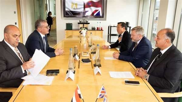 وزير البترول 