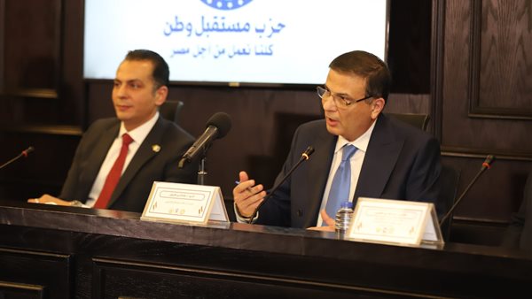 خلال اللقاء