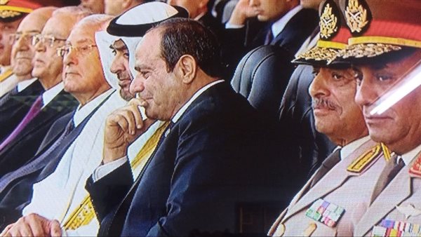 السيسي وبن زايد يشهدان