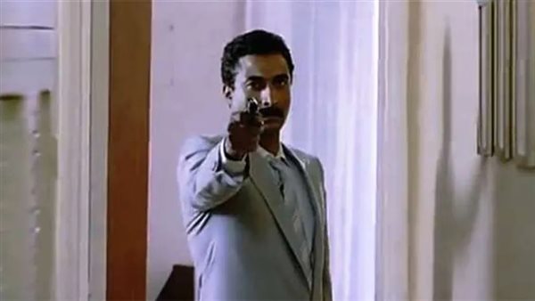 أحمد زكي في فيلم