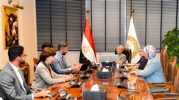 جانب من اللقاء 