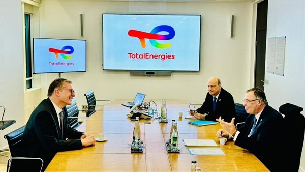 وزير البترول