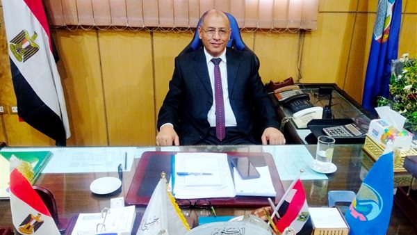  الدكتور حسنى عطية