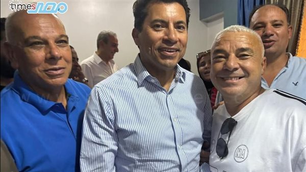 وزير الشباب والرياضة