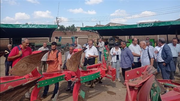 معدات لمحطات قطاع