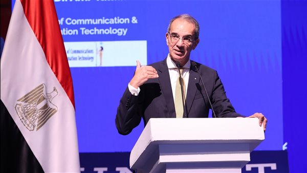 وزير الاتصالات