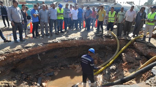 محافظ أسيوط يتابع