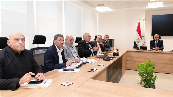 وزير الموارد المائية