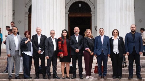 خلال اللقاء