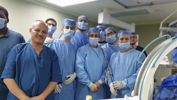 الفريق الطبي