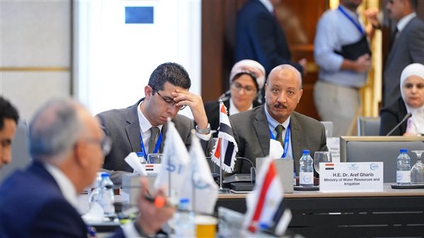 وزير الموارد المائية