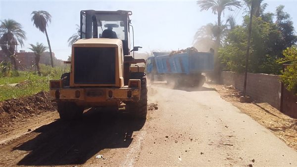 رفع نواتج تطهير الترع