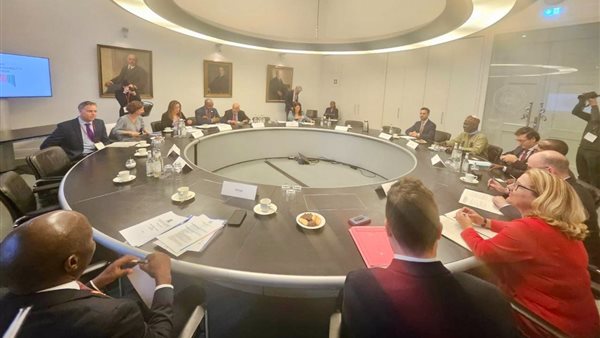 وزيرة التخطيط