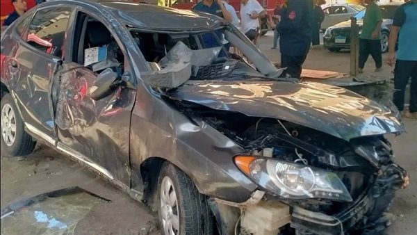 سقوط سيارة من كوبري