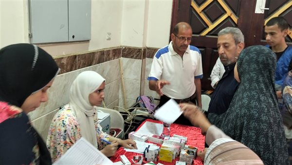 قافله طبيه بجامعة