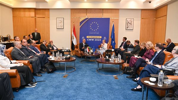 جانب من اللقاء