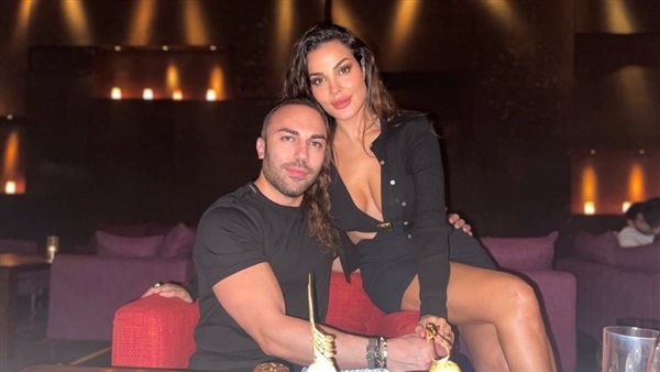 نادين نسيب نجيم وخطيبها