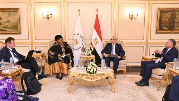 الدكتور سويلم يلتقى