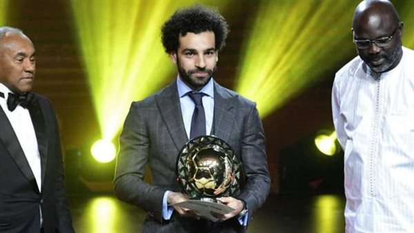 من هو أفضل لاعب في