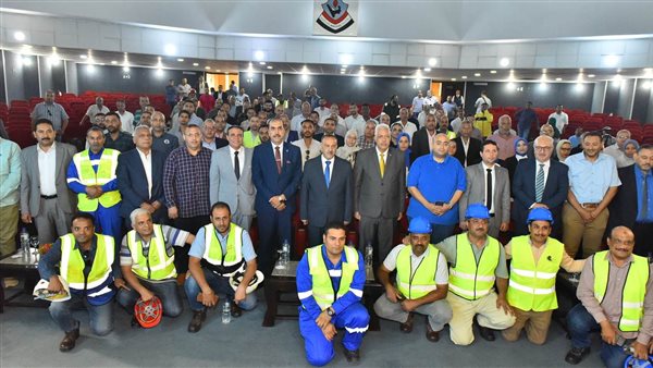 محافظ أسيوط 