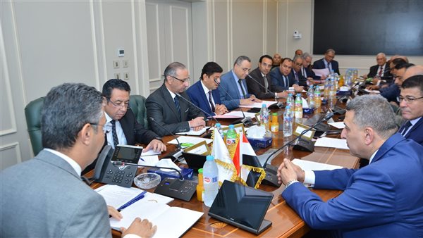 وزير التموين 