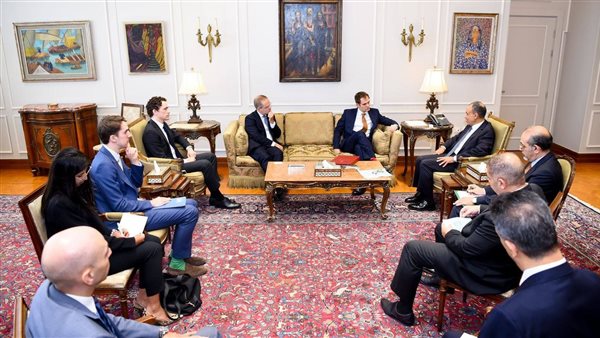 وزير الخارجية خلال