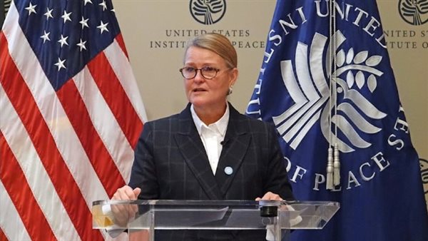  المسؤولة الأمريكية