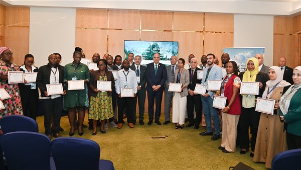 وزير الموارد المائية