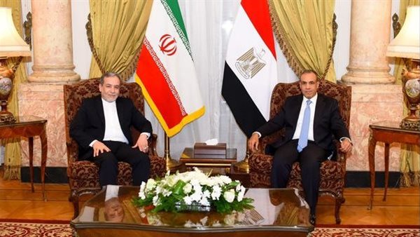 وزير الخارجية ونظيره