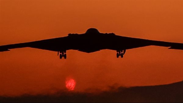  قاذفات الشبح B-2