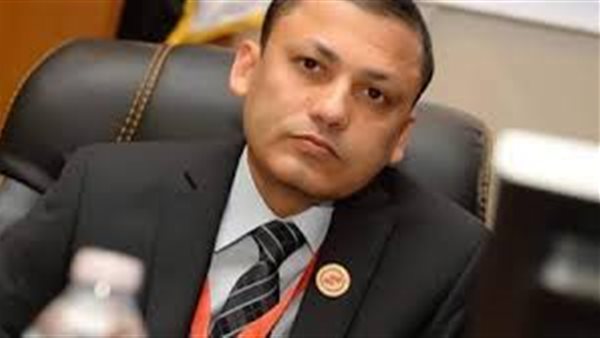 الدكتور محمود قوره