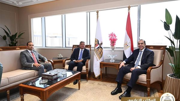 خلال اللقاء