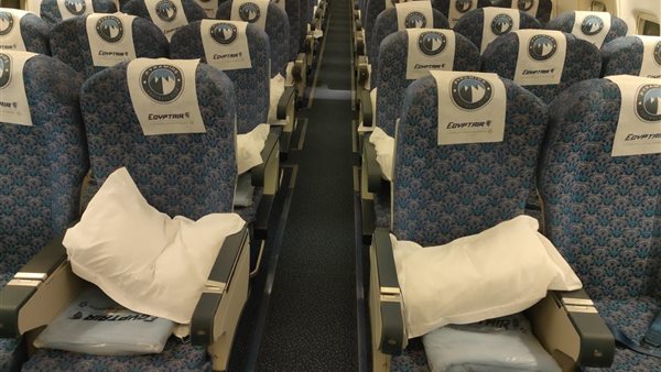 طائرة بيراميدز