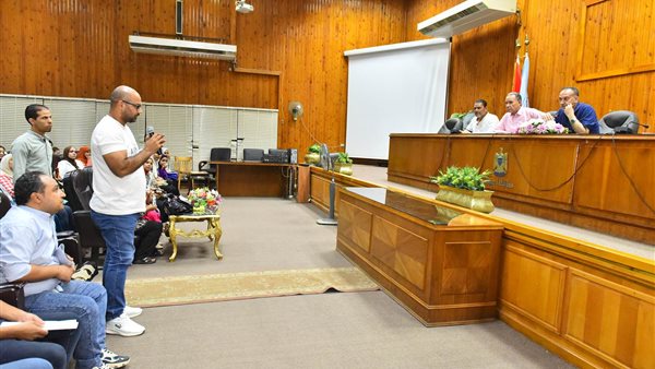 جانب من اللقاء